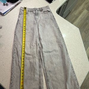 H&M Wide-Leg Jeans in Light Gray Wash
